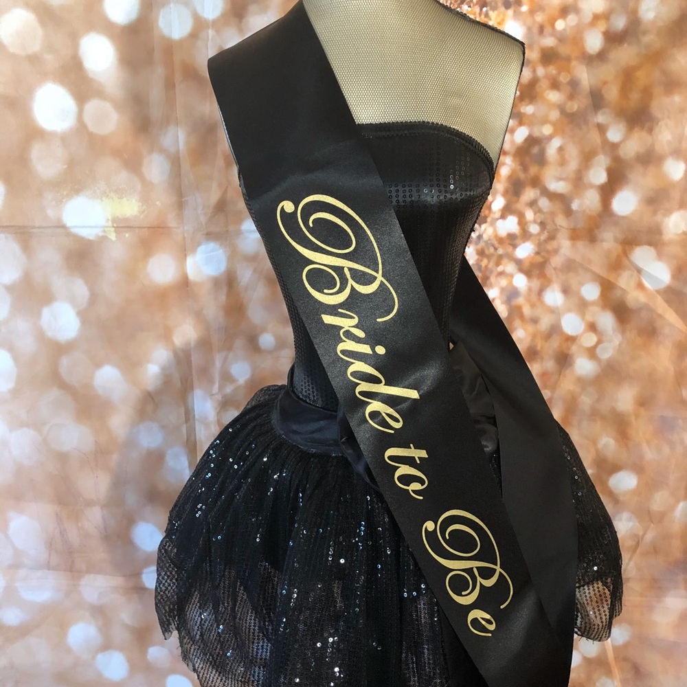 Black Bride to be sash with Gold lettering